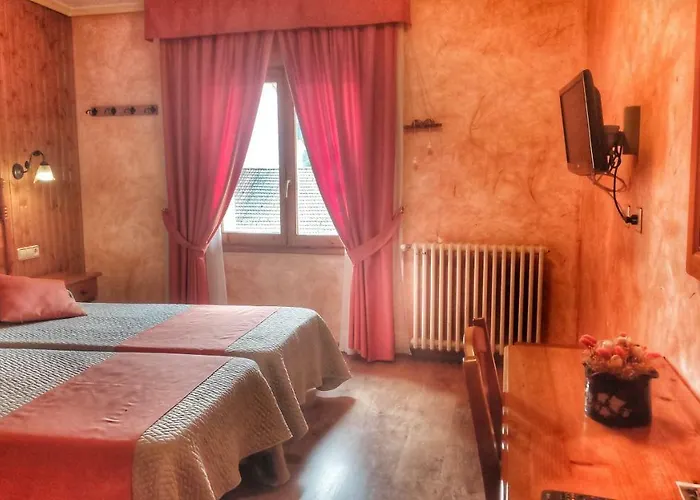 Ξενοδοχείο Sorrosal Broto